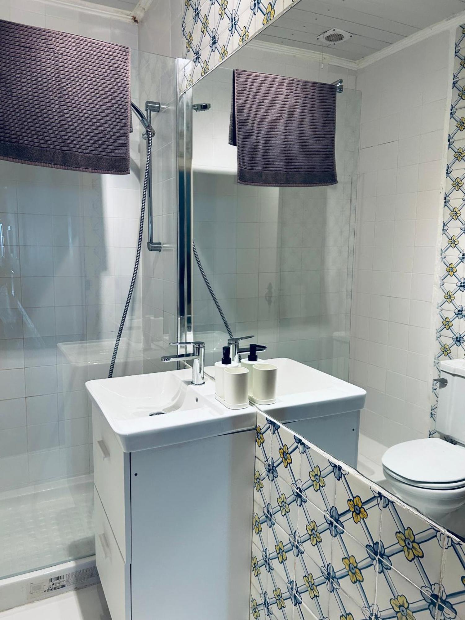 Camoes Deluxe Bairro Alto Appartement Lissabon Buitenkant foto
