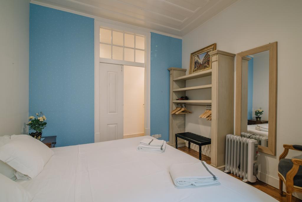 Camoes Deluxe Bairro Alto Appartement Lissabon Buitenkant foto