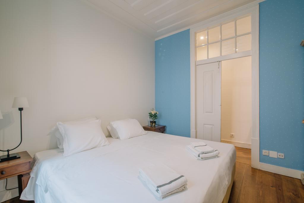 Camoes Deluxe Bairro Alto Appartement Lissabon Buitenkant foto